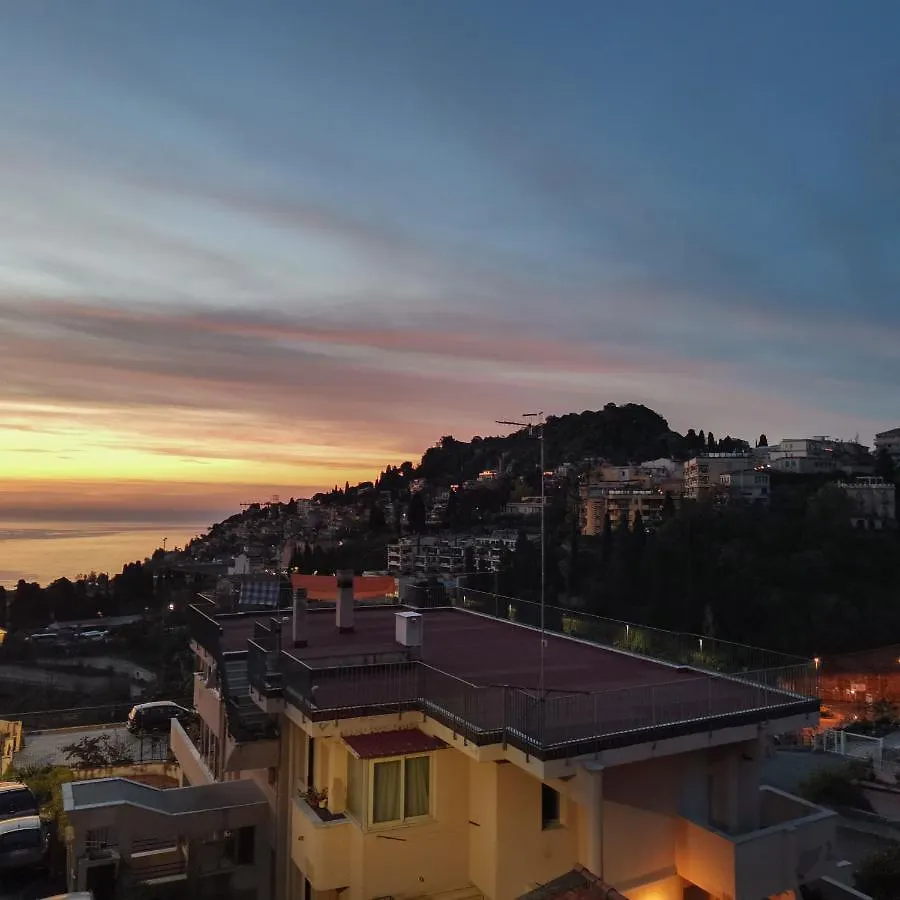 La Perla Apartment Taormina 0*,  Italy